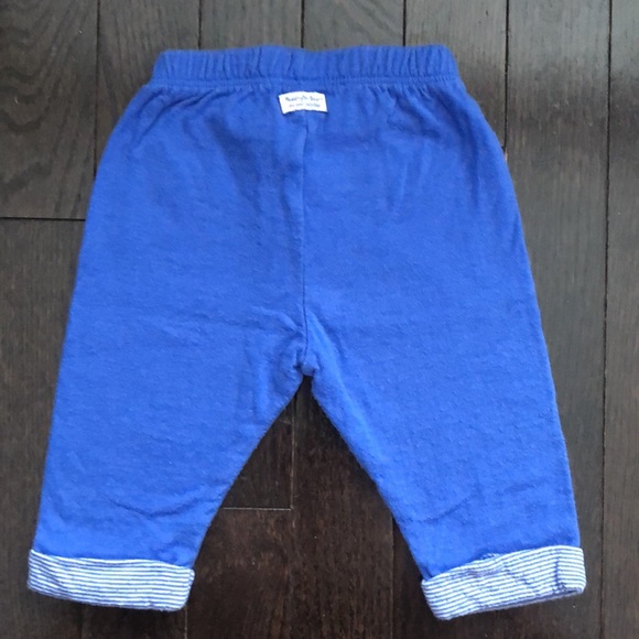 Baby Gap Newborn pants 0-3 months - Picture 2 of 5
